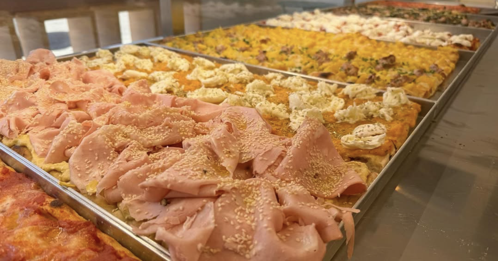 Pizza romana al taglio Mani in Teglia